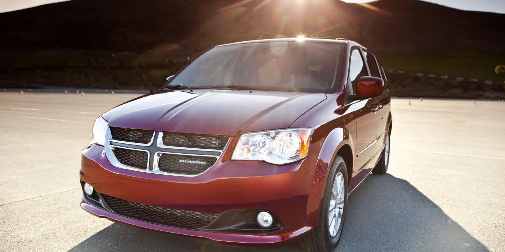 What Is the 2002 Dodge Caravan Check Engine Light? 1 2002 Dodge Caravan Check Engine Light